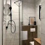 Bmz Centrum Flat 아파트 *
