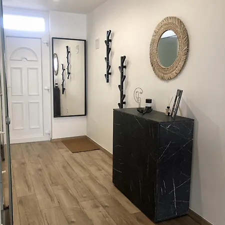 Bmz Centrum Flat Апартаменты *