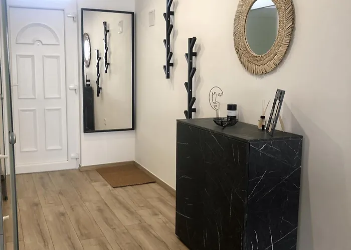 Bmz Centrum Flat Apartman *